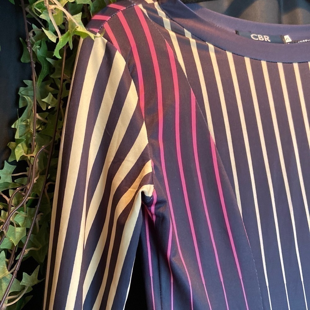 ❤️CBR Boutique Contemporary Dress 💕 - Picture 9 of 11